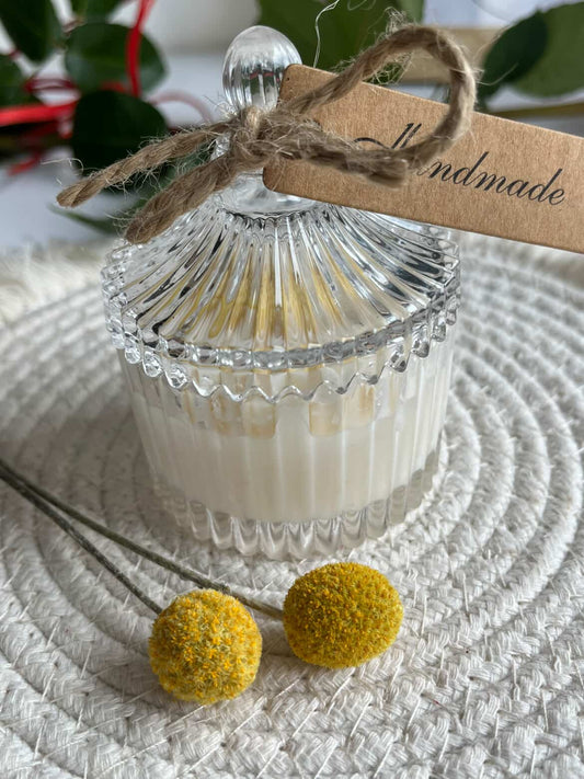 Mała świeca kryształowa z pokrywką