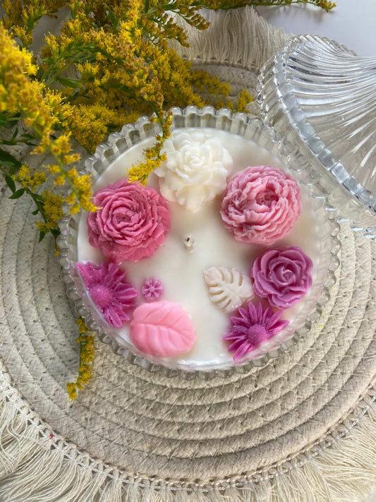 Duża świeca kryształowa z pokrywką